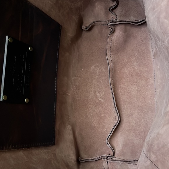 NEW Portland Leather Unicorn Lava Large Classic Tote! - Picture 8 of 10